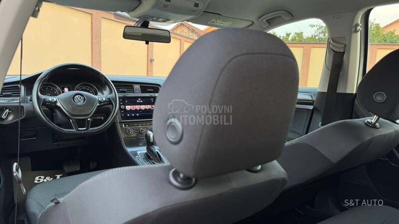 Volkswagen Golf 7 1.5 TGI/DSG/F.U.L