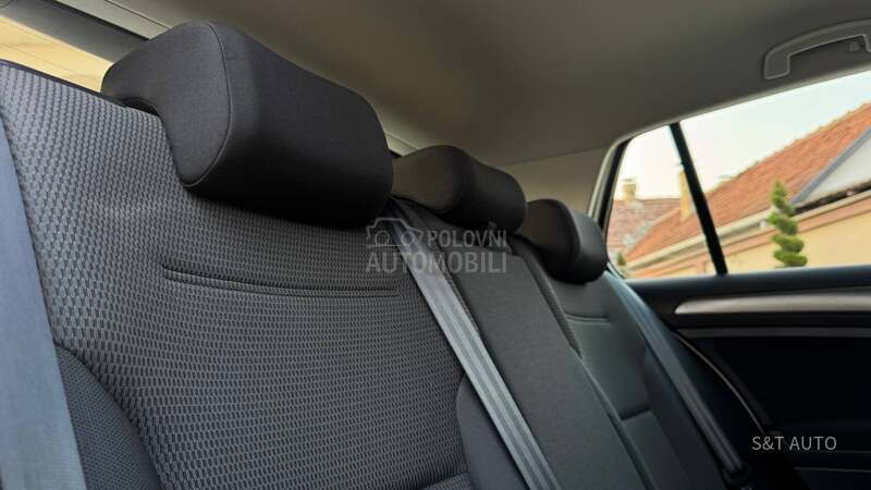 Volkswagen Golf 7 1.5 TGI/DSG/F.U.L