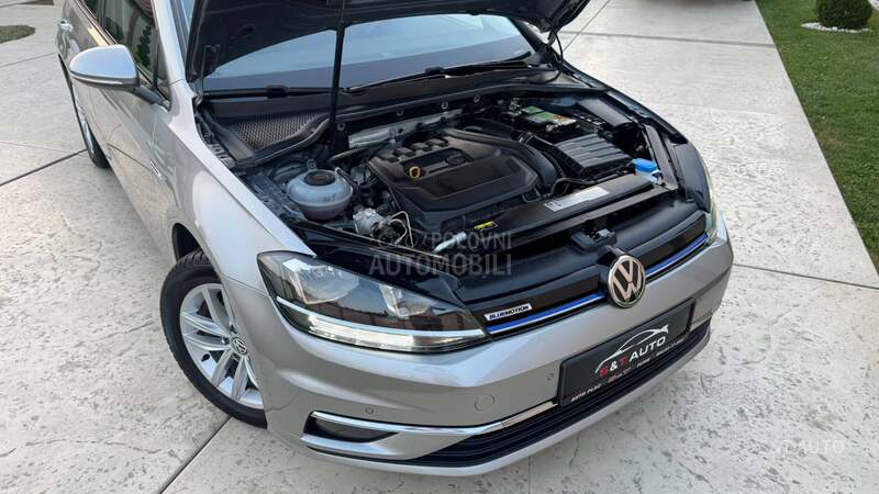 Volkswagen Golf 7 1.5 TGI/DSG/F.U.L
