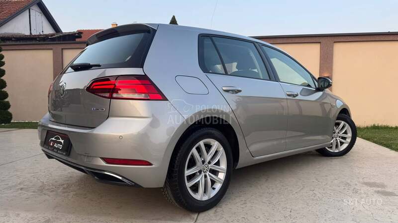 Volkswagen Golf 7 1.5 TGI/DSG/F.U.L