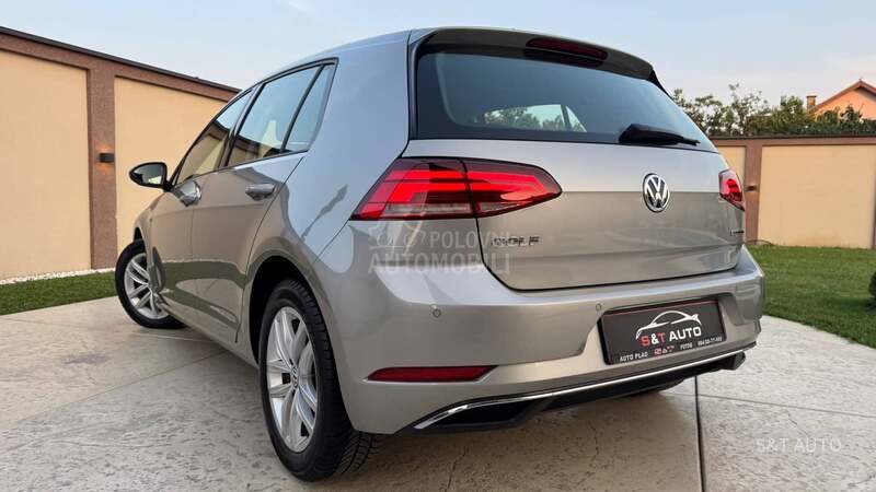 Volkswagen Golf 7 1.5 TGI/DSG/F.U.L
