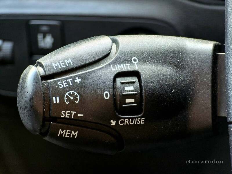 Citroen C3 1.2 BICOLORE FEEL