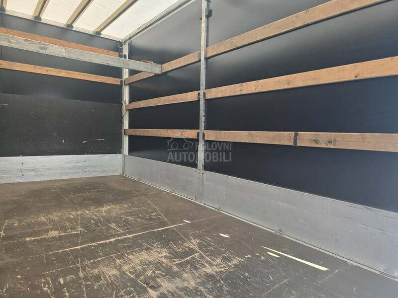 Iveco Daily CERADA  5M  JASTUCI  NOVV