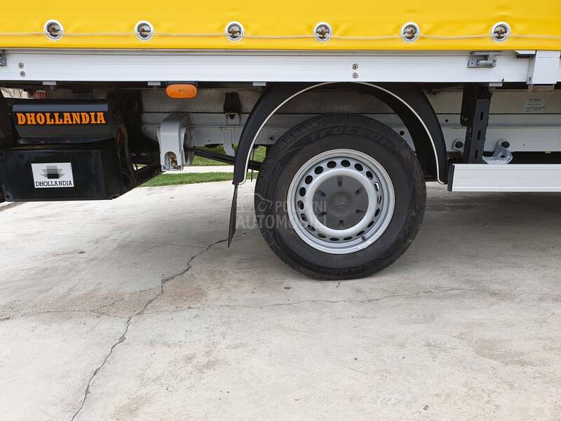 Mercedes Benz Sprinter RAMPA 316ROL CERADA NOV