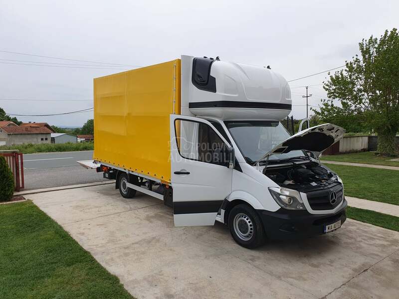 Mercedes Benz Sprinter RAMPA 316ROL CERADA NOV