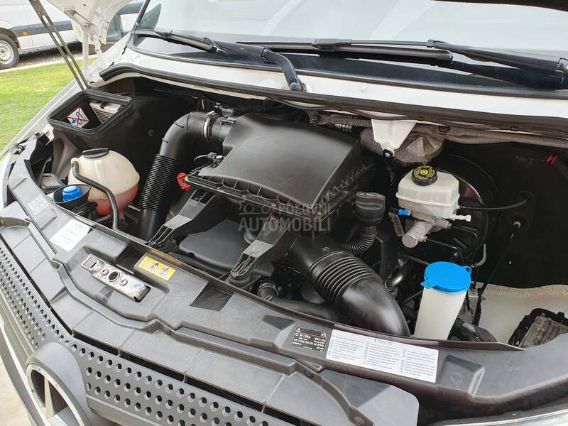 Mercedes Benz Sprinter RAMPA 316ROL CERADA NOV