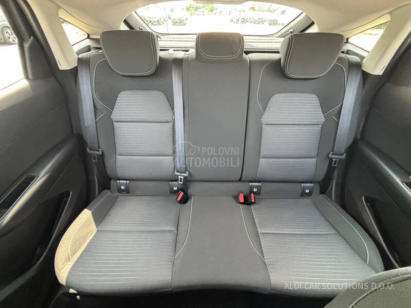 Renault Arkana 1.6 Etech Business