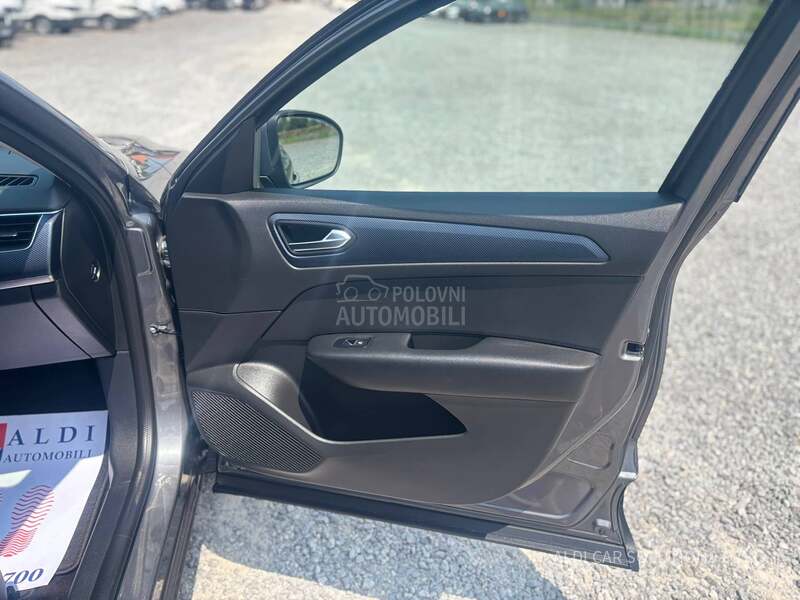 Renault Arkana 1.6 Etech Business