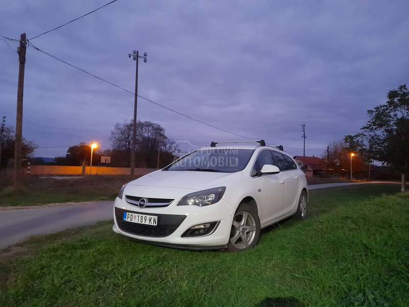 Opel Astra J 2.0 CDTI