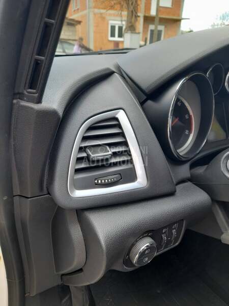 Opel Astra J 2.0 CDTI