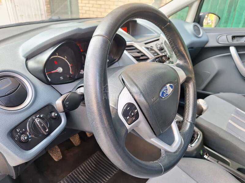 Ford Fiesta 1.4 tng