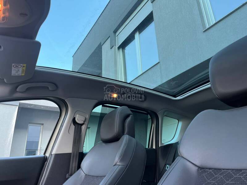 Peugeot 3008 1.6 HDi 77.000