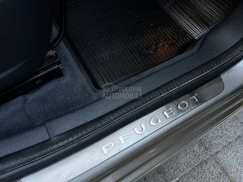 Peugeot 3008 1.6 HDi 77.000