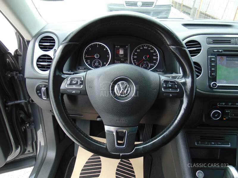 Volkswagen Tiguan 2.0 TDI 4x4 R-LINE