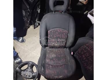 Sedište za Peugeot 307