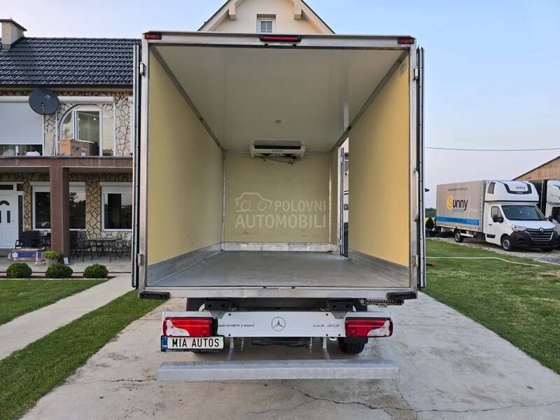 Mercedes Benz Sprinter HLADNJACA 4.20CM MINUSNA