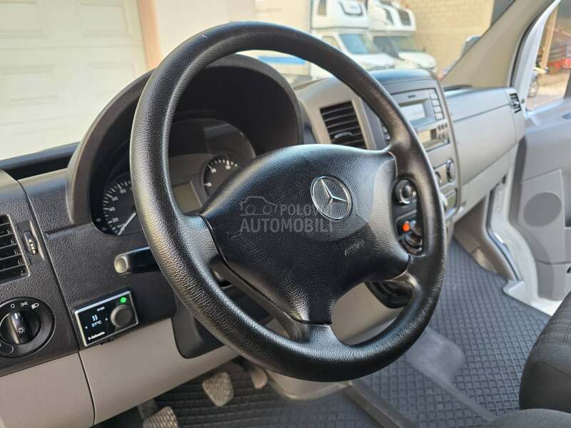Mercedes Benz Sprinter HLADNJACA 4.20CM MINUSNA