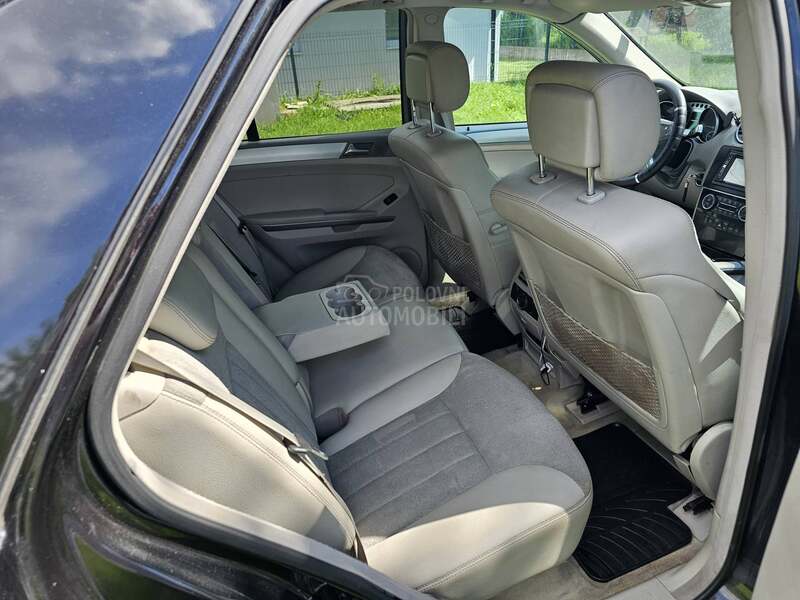 Mercedes Benz ML 320 