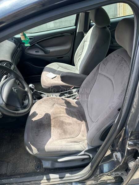 Citroen C5 EYPC 2005. god. -  kompletan auto u delovima