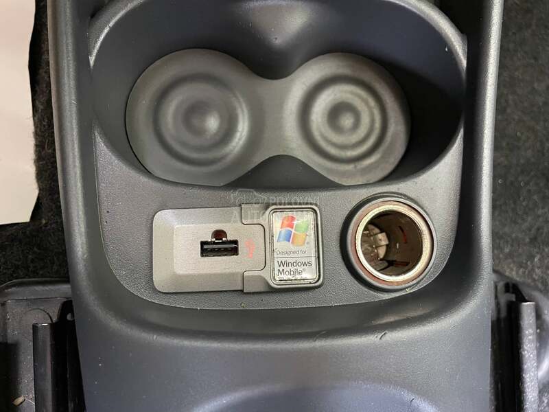 Fiat 500C 1.4B 66000 k m