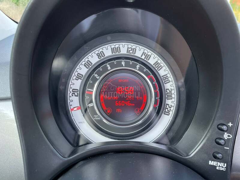 Fiat 500C 1.4B 66000 k m