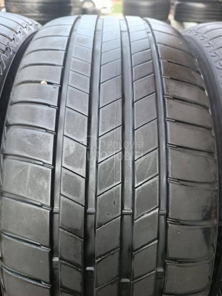 Bridgestone 235/45 R18 Letnja