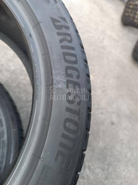 Bridgestone 235/45 R18 Letnja
