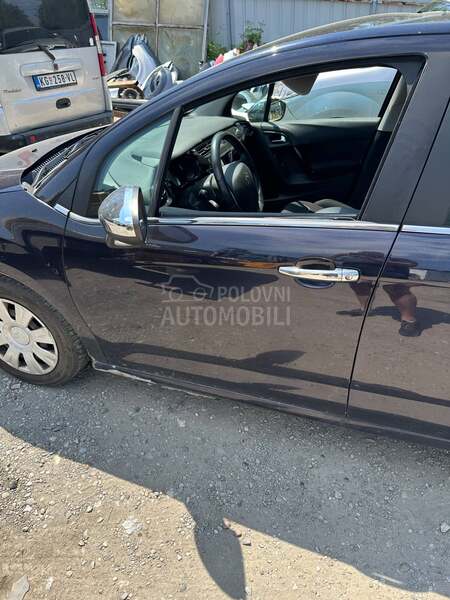 Citroen C3 EKU 2012. god. -  kompletan auto u delovima