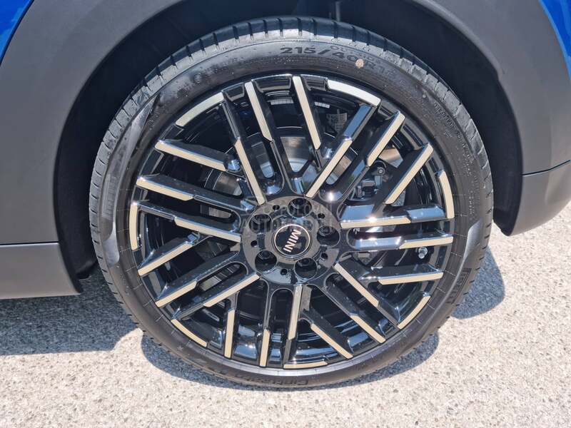 MINI Cooper C