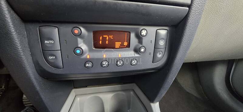 Renault Clio 1.2