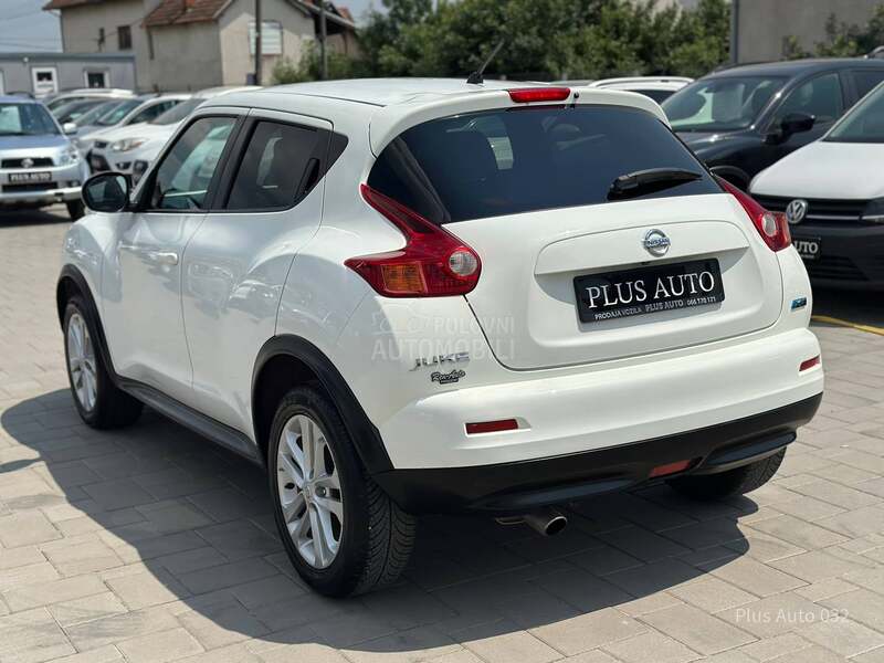 Nissan Juke N O V / N A V I