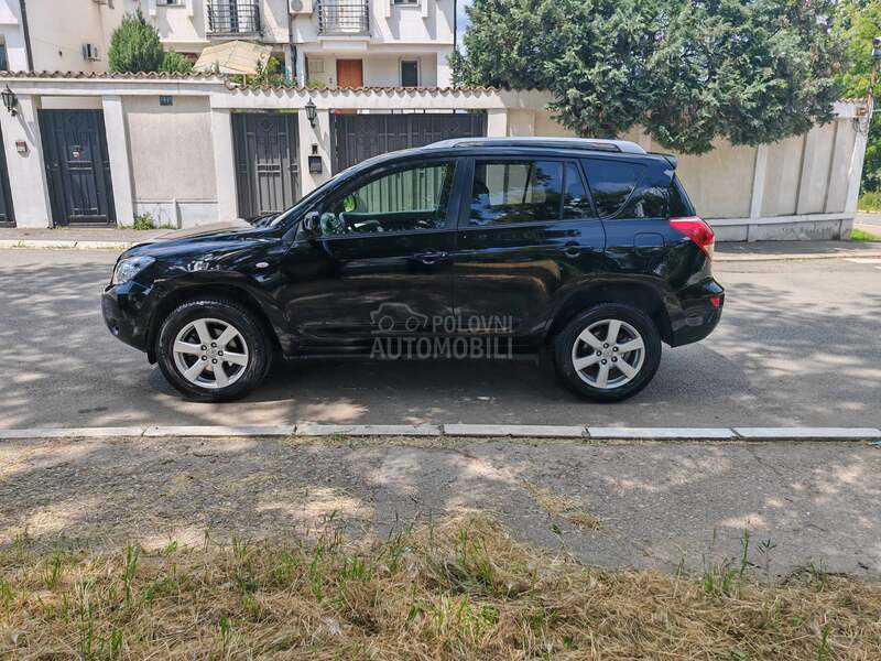 Toyota RAV 4 2.2 d4d