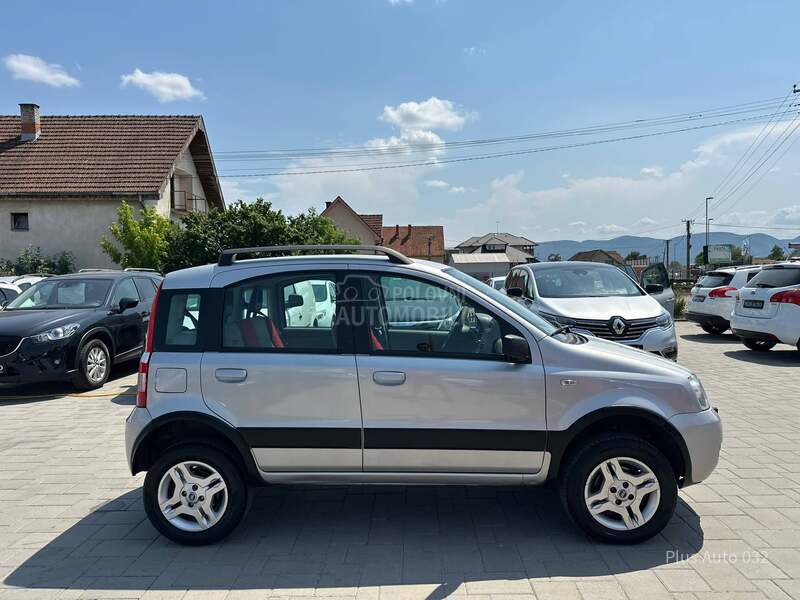 Fiat Panda 4x4 / N O V A