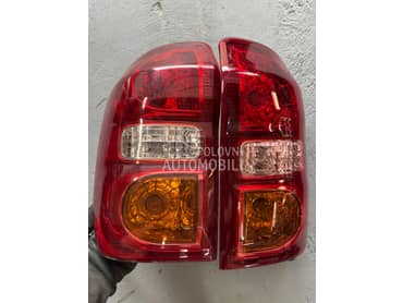 Stop svetlo levo i desno lampa za Toyota RAV 4 od 2003. do 2005. god.
