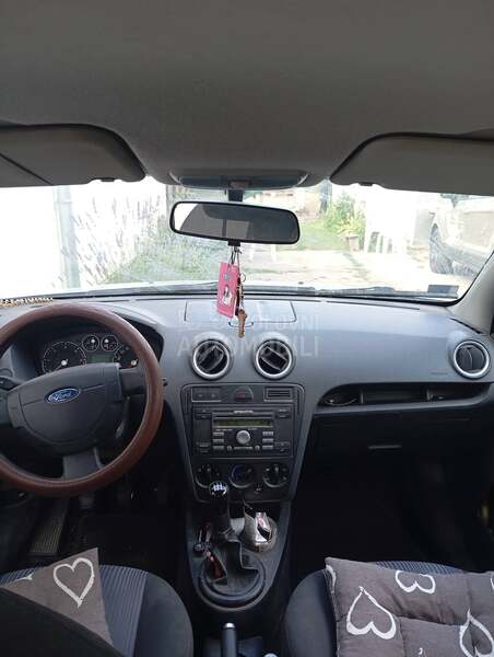 Ford Fusion 