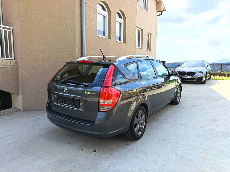 Kia cee`d sw 1.6crdi 6b CH