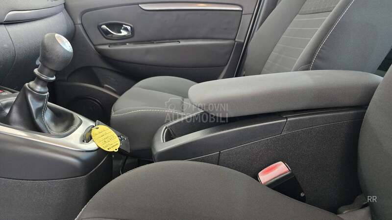 Renault Scenic 1.5 DCI  X-MOD