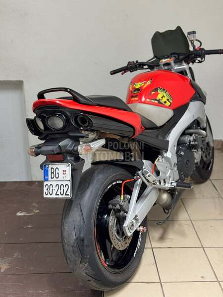 Suzuki GSR 600