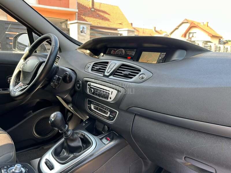Renault Scenic 1.5 DCI LIMITED