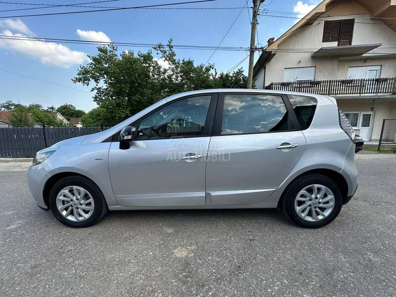 Renault Scenic 1.5 DCI LIMITED