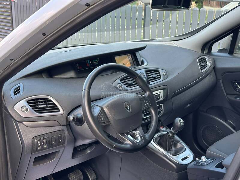 Renault Scenic 1.5 DCI LIMITED