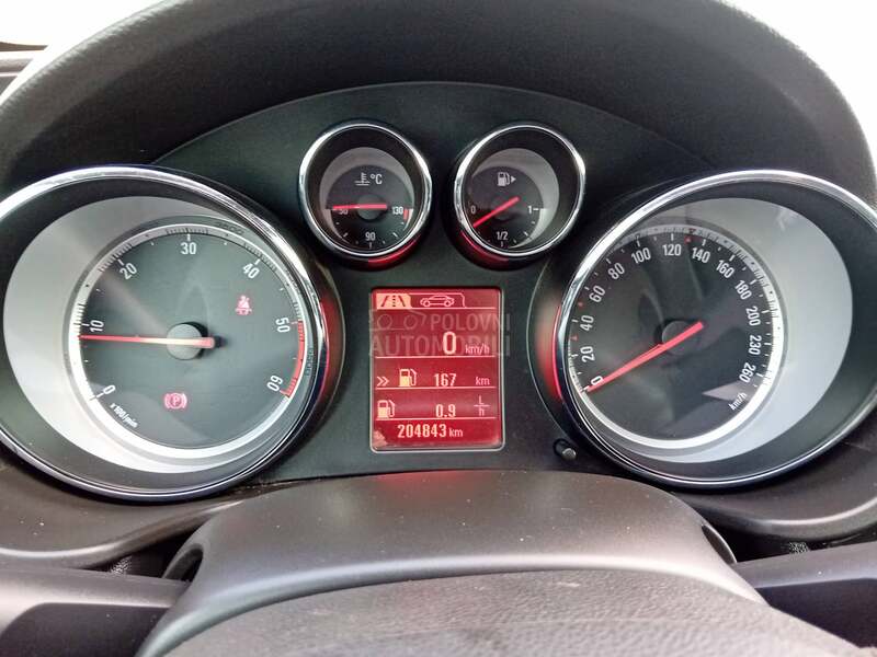 Opel Insignia 2.0 cdti