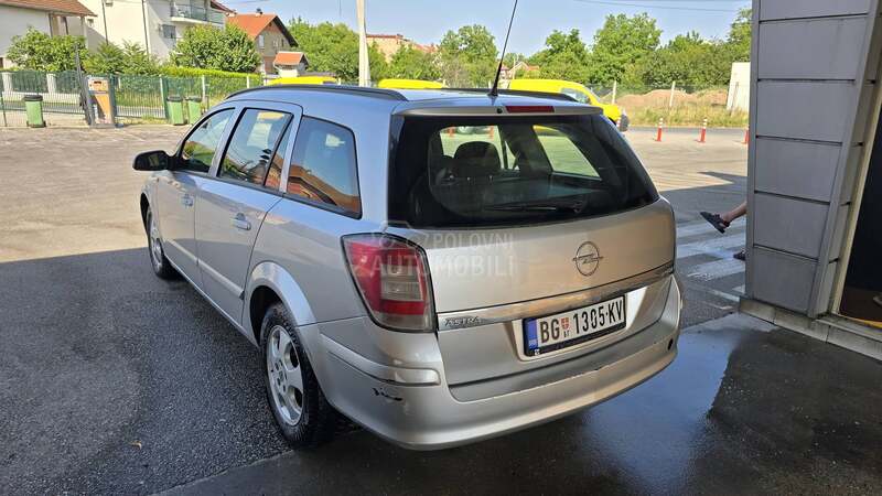 Opel Astra H 1.7 cdti