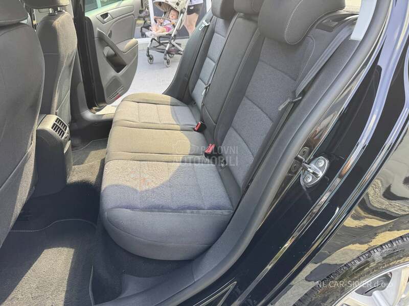 Volkswagen Golf 6 1.6TDI HIGHLINE