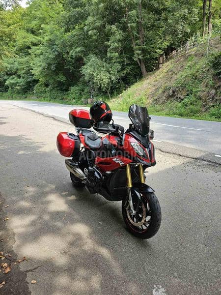 BMW S1000XR