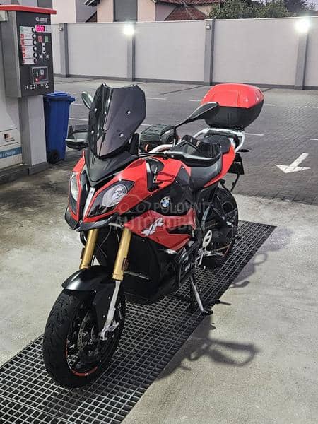 BMW S1000XR