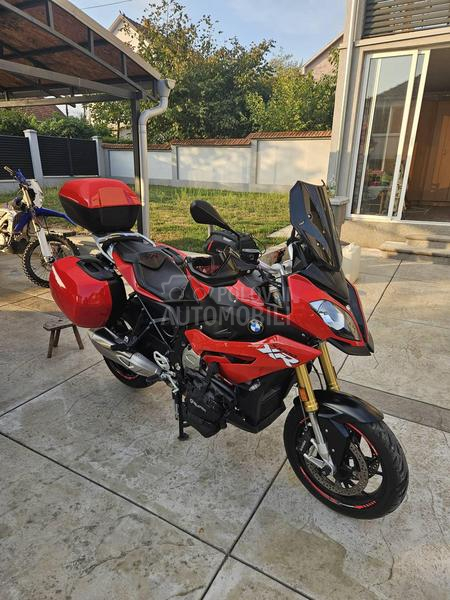 BMW S1000XR