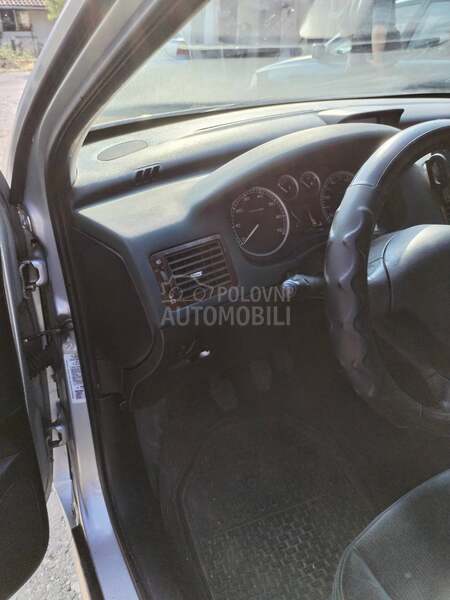 Peugeot 307 hecbek