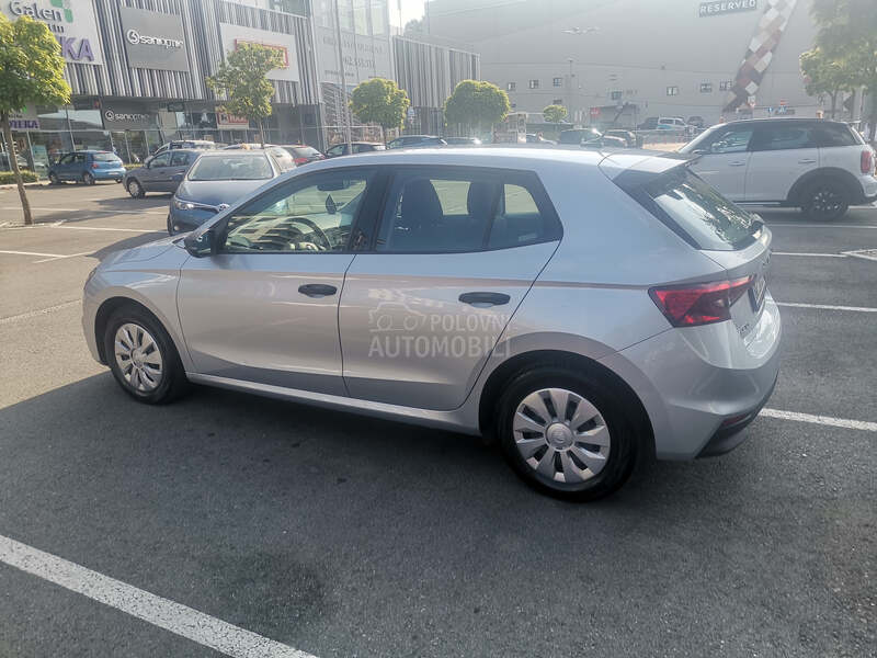 Škoda Fabia 1.0