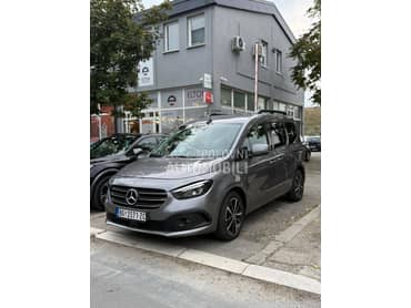 Mercedes Benz T Klasa T180d